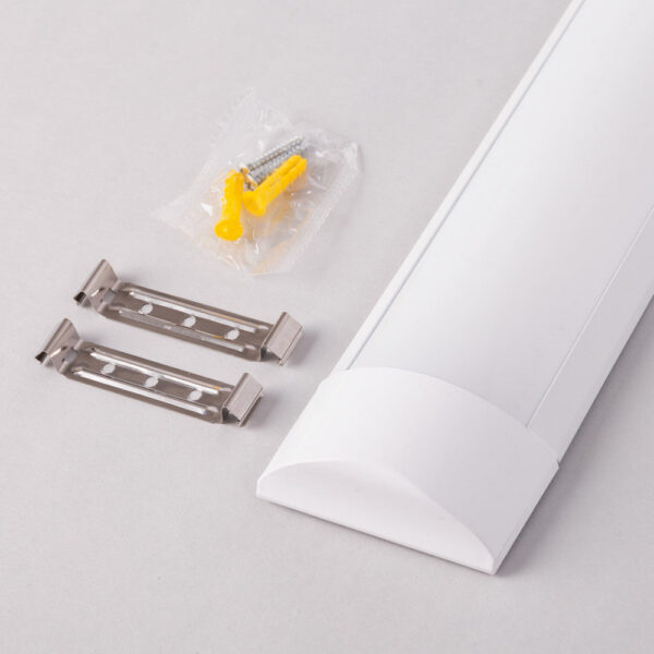 Luminaria Lineal de Superficie LED 50W 120Lm/W 6000Lm 6000ºK 150Cm 40,000H [HO-LLS-506000150-CW]