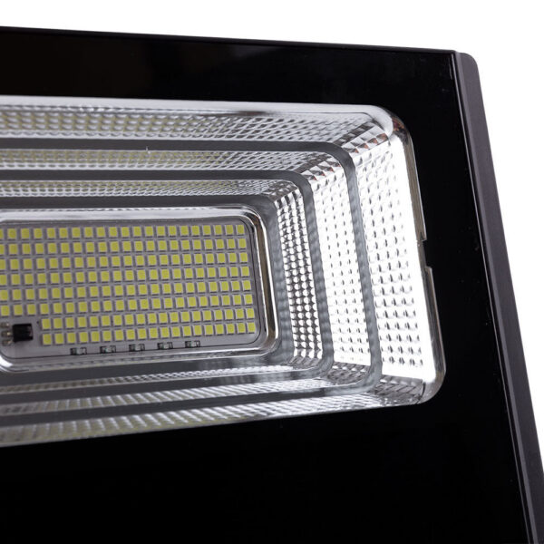 Proyector LED Solar 45W 6500K Panel: 6V/6W Batería: 3,2V/3000MaH Control Remoto [HO-SOLARFL-45W-01]