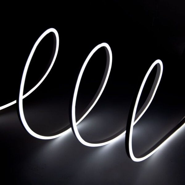 Tira LED Manguera "Neon Flex" 6W 6000ºK 24V 8x16mm Simple 120xSMD2835 6W/M x1M 40.000H - Corte 5CM [HONSPVC8x16S220CMCW]